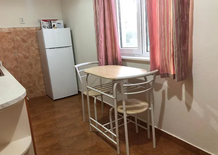Apartman Artfan Guest Varvara