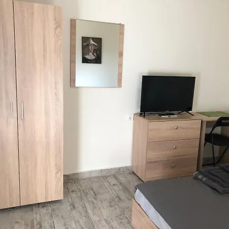 Apartment Artfan Guest