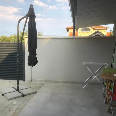 アパート Artfan Guest