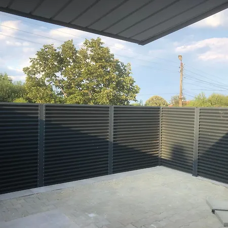 Artfan Guest アパート *