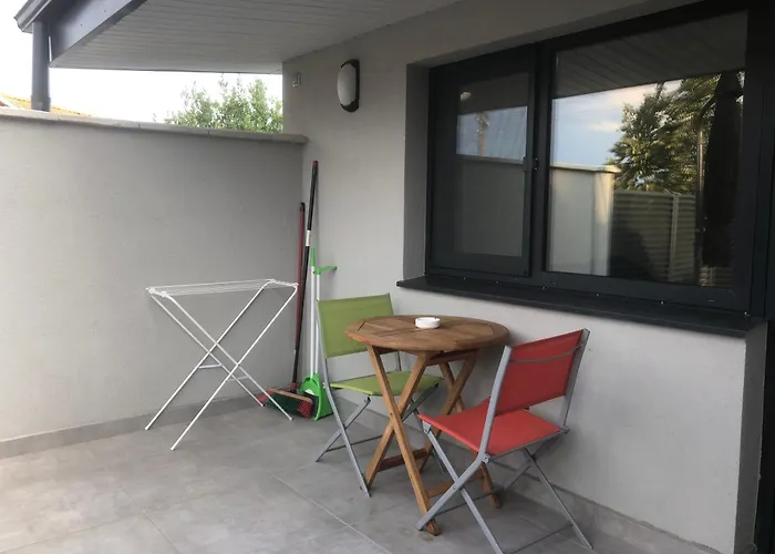 Artfan Guest Варвара