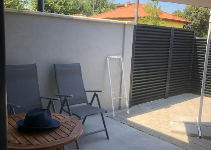 Artfan Guest * Варвара